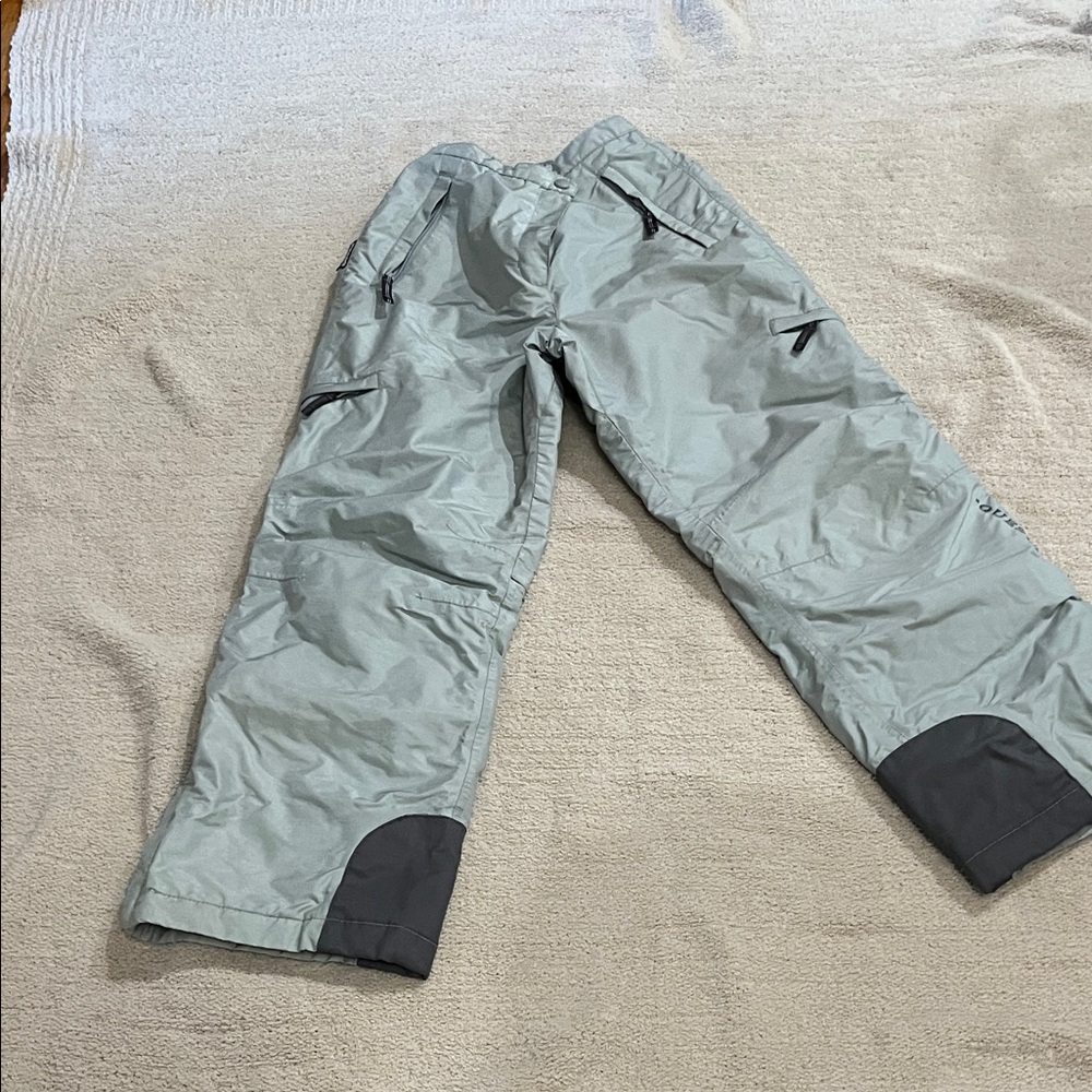 Quest girl’s Gray and Black Snow Pants